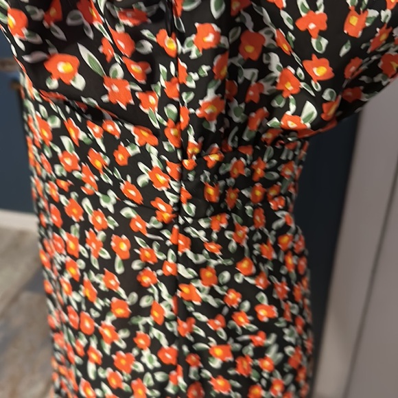 Nasty Gal floral maxi dress Size US 4. Side zip up. - Picture 4 of 8